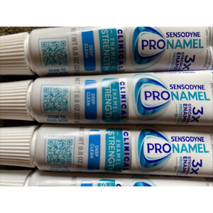 50 x Sensodyne Tubes of Sensitive Mouth Toothpaste 0.8oz Tubes Mint exp 12/2026